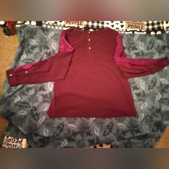 Kardashian Kollection Womens Burgundy Blouse XL Chiffon Sheer Lace Overlay - Picture 5 of 13
